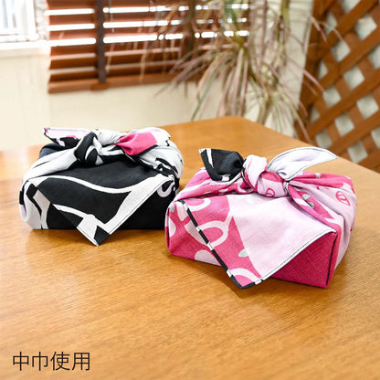 105cm Reversible Furoshiki | Cat Puzzle (black & pink)